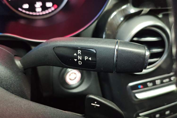 Used Mercedes-Benz GLC 2020 GLC 260 L 4MATIC Dynamic Model