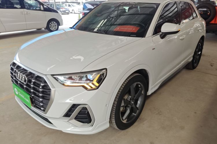 Used Audi Q3 2021 35 TFSI Fashion Dynamic Model
