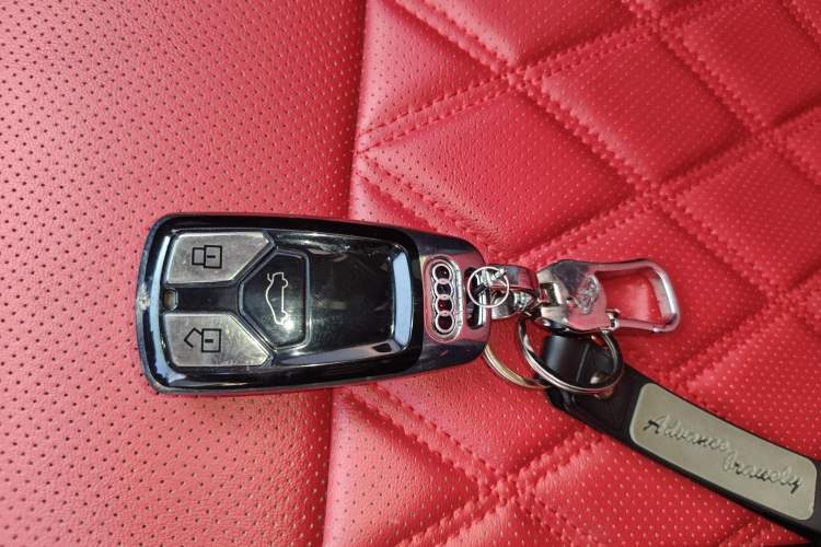 Used Audi Q2L 2021 35 TFSI Progressive Dynamic Edition