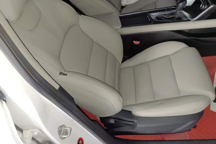 Used Geely Auto Binray 2018 14T CVT Binyi Edition