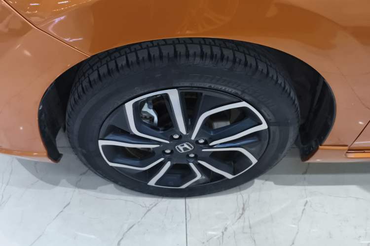 Used Honda LIFE 2021 1.5L CVT SPORT Heartbeat Edition
