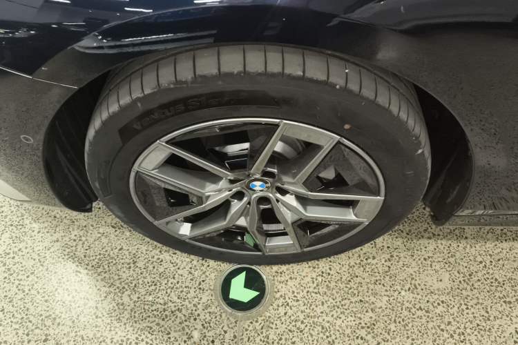 Used BMW 5 Series 2024 530Li Leading Luxury Package