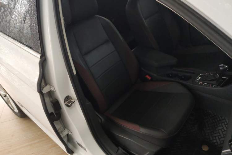 Used Volkswagen Bora 2019 Revised Version 1.5L Automatic Comfort Edition China VI Standard
