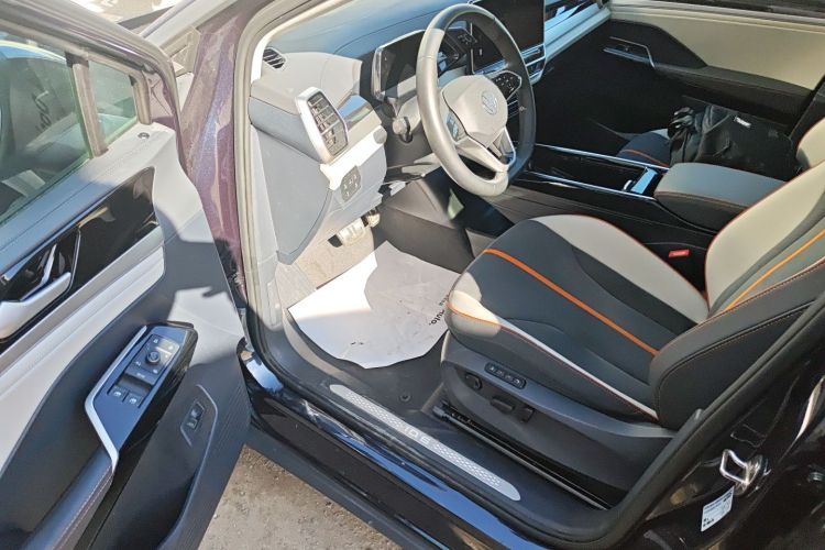 Used Volkswagen ID.6 CROZZ 2022 Long-Range PRO Edition
