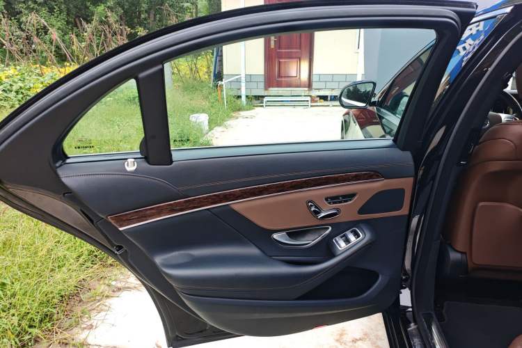 Used Mercedes-Benz S-Class 2014 S 320 L Business Model
