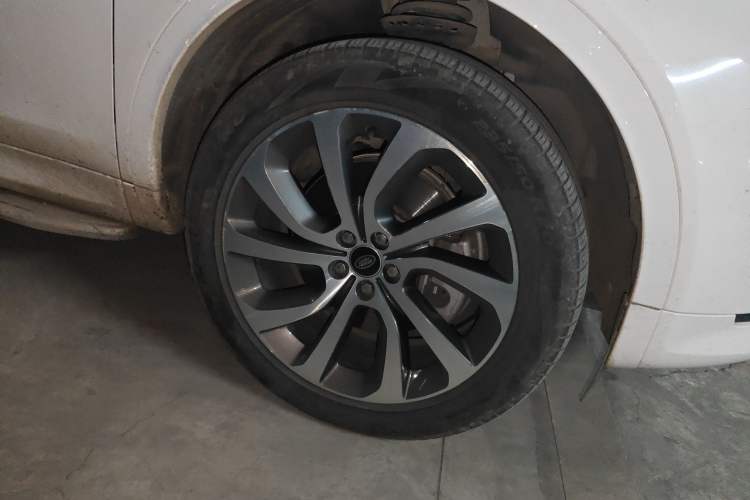 Used Land Rover Discovery Sport 2022 Revised Version 249 PS R-Dynamic S Performance Edition 5 Seats