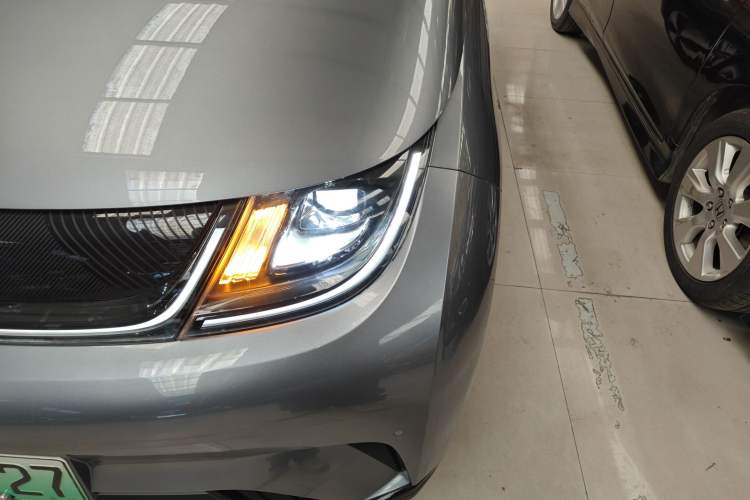 Used BYD Dolphin 2023 420 km Fashion Edition
