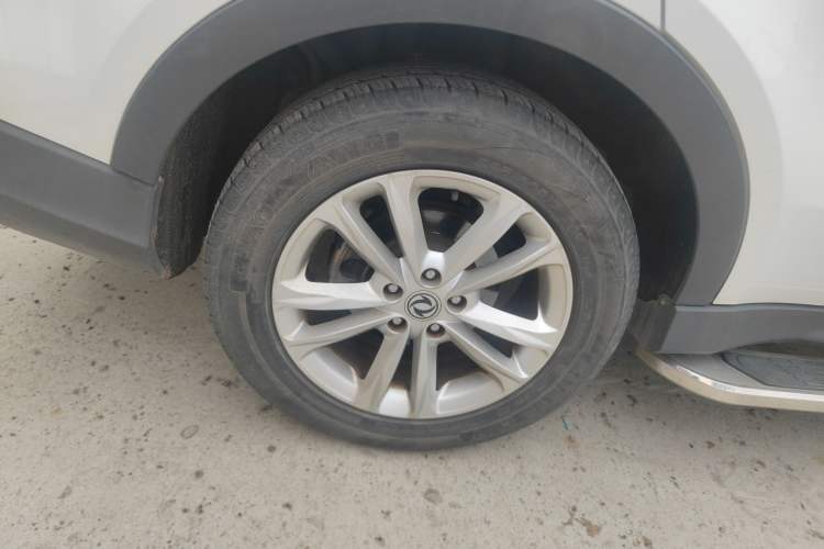 Used Dongfeng Fengon 580 2018 1.8L Manual Comfort Model
