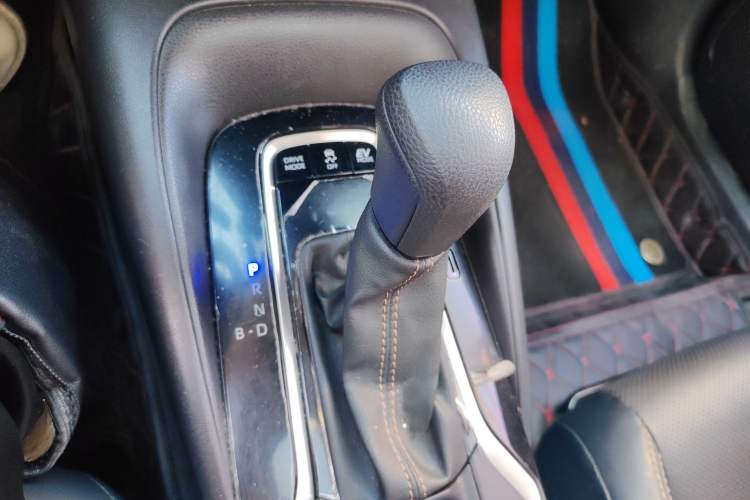 Used Toyota Levin 2023 Smart Electric Hybrid Dual-Engine 1.8L Luxury Edition