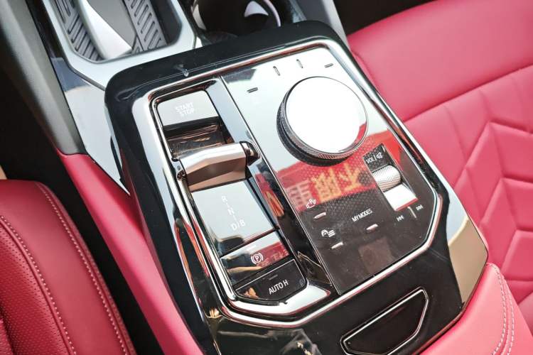 Used BMW i5 2024 eDrive 35L Luxury Package
