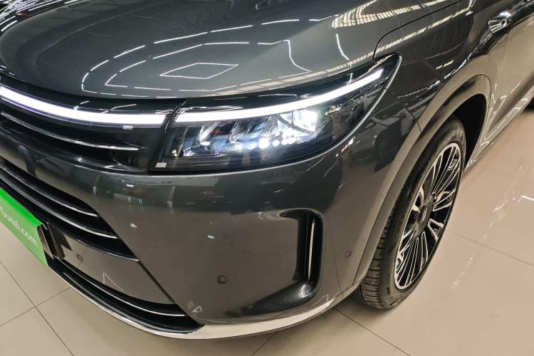 Used Hima AITO M7 2024 1.5T Intelligent Driving 4WD Max Edition 5 Seats
