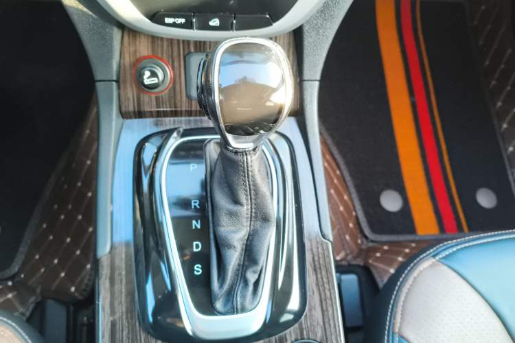 Used GAC Trumpchi GS5 Super 2015 1.8T Automatic Two-Wheel Drive Luxury Edition
