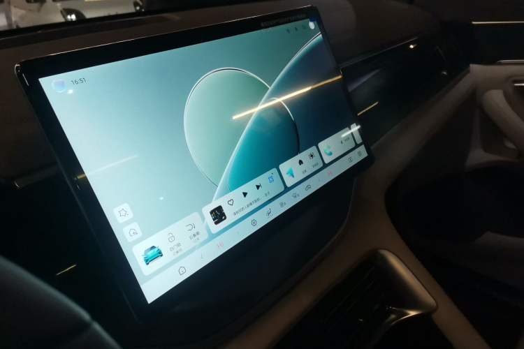 Used BYD Song PLUS New Energy 2025 EV Intelligent Driving Edition 520km Luxury Model