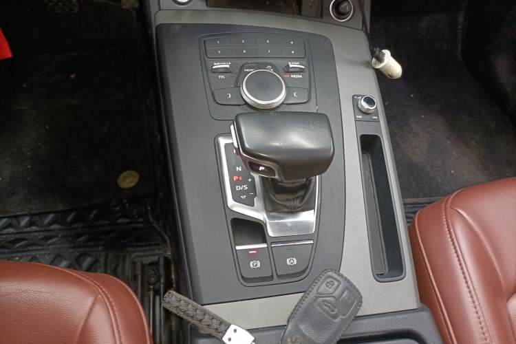 Used Audi Q5L 2018 40 TFSI Prestige Edition China V
