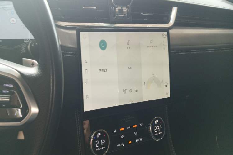 Used Jaguar F-PACE 2021 250 PS R-Dynamic SE
