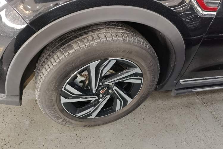 Used Hongqi HS5 2022 Revised Version 2.0T Smart Connect Flagship Edition