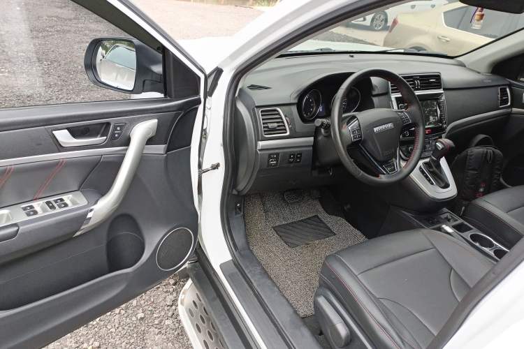 Used Haval M6 2019 1.5T DCT Two-Wheel Drive Elite Version China VI Standard
