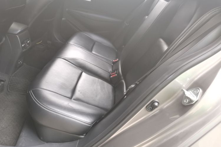 Used Toyota Corolla 2021 Dual-Motor 1.8L E-CVT Elite Edition