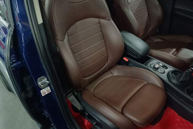 Used  Countryman 2018 1.5T COOPER Artist