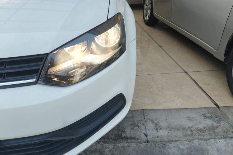 Used Volkswagen Polo 2016 1.4L Automatic Trendy Model
