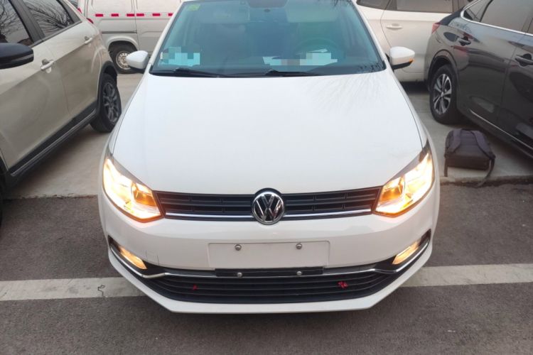 Used Volkswagen Polo 2016 1.6L Automatic Comfort Model