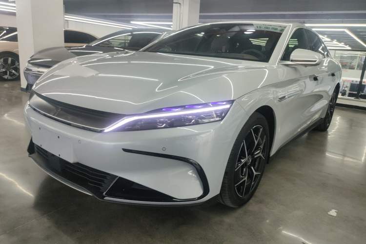Used BYD Han 2024 EV Glory Edition 605KM Front-Wheel-Drive Premium Model