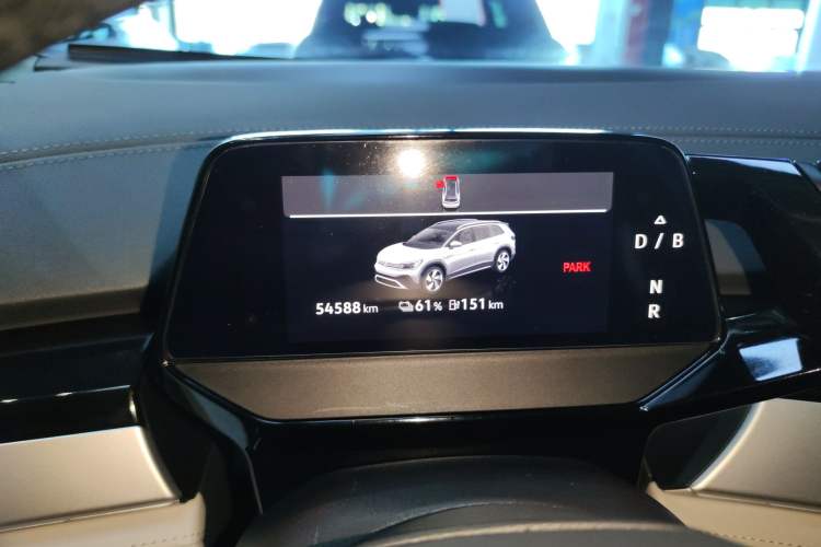 Used Volkswagen ID.6 CROZZ 2022 Long-Range PRO Edition
