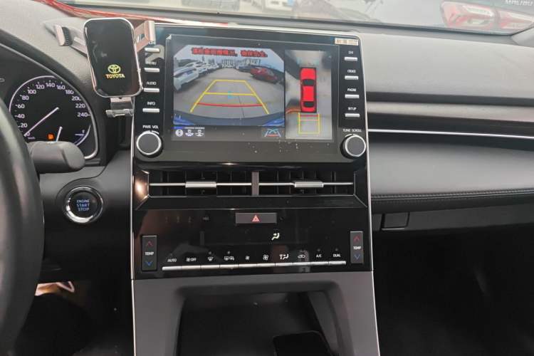 Used Toyota Avalon 2019 2.0L XLE Premium Edition China VI
