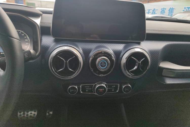 Used BAIC Off-Road BJ40 2020 2.0T Automatic Four-Wheel Drive Urban Hunter Edition Chivalrous Type
