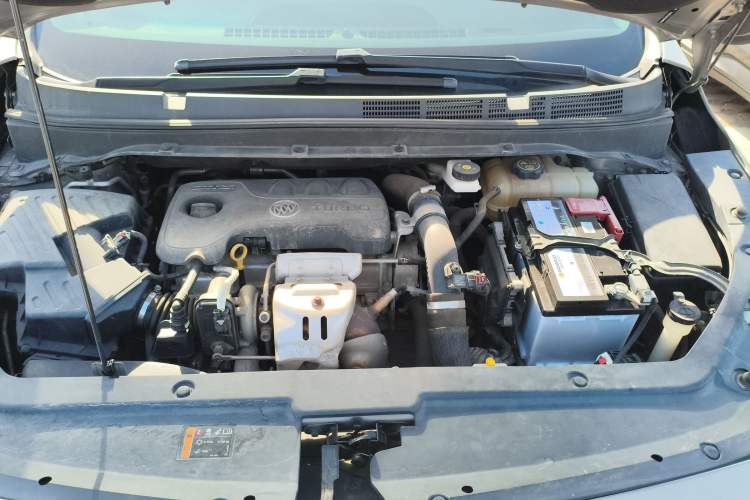 Used Buick GL6 2018 18T 6-Seater Luxury Model
