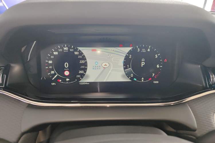 Used Land Rover Range Rover Evoque 2021 Range Rover Velar 249 PS R-Dynamic S Performance Edition
