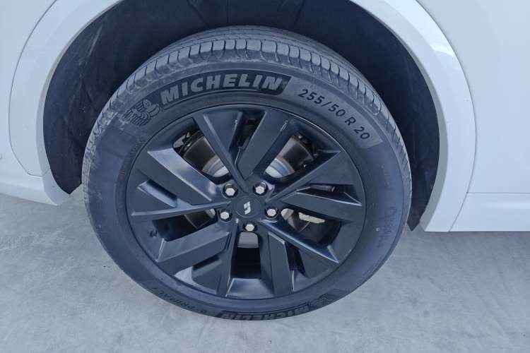 Used Li Auto L7 2023 Pro Model
