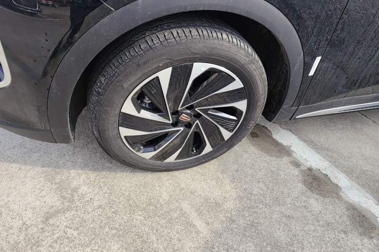 Used Hongqi HS7 PHEV 2024 2.0T PHEV Four-Wheel Drive Flagship Edition 7 Seats