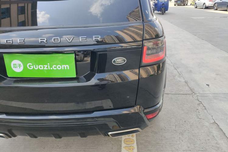 Used Land Rover Range Rover Sport 2020 3.0 L6 HSE DYNAMIC
