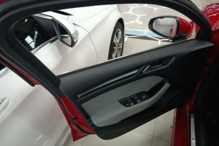 Used Audi A3 2020 Limousine 35 TFSI Fashion Edition China VI Emission Standard
