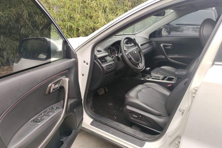 Used Bestune X80 2018 Live Edition 1.8T Automatic Luxury Model
