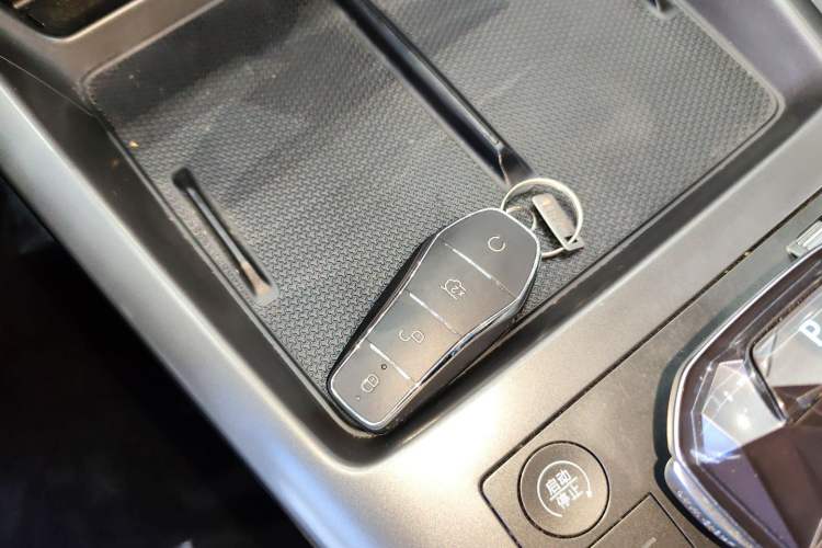 Used BYD Qin PLUS 2025 DM-i Smart Drive 55KM Leading Model
