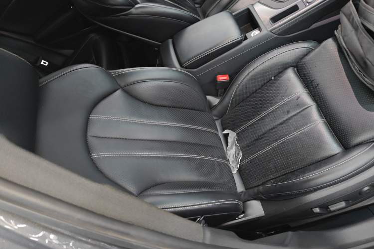 Used Audi A4L 2022 40 TFSI Luxury Dynamic Model
