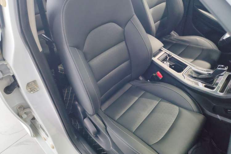 Used Geely Auto Emgrand 2021 UP 1.5L CVT Luxury Model
