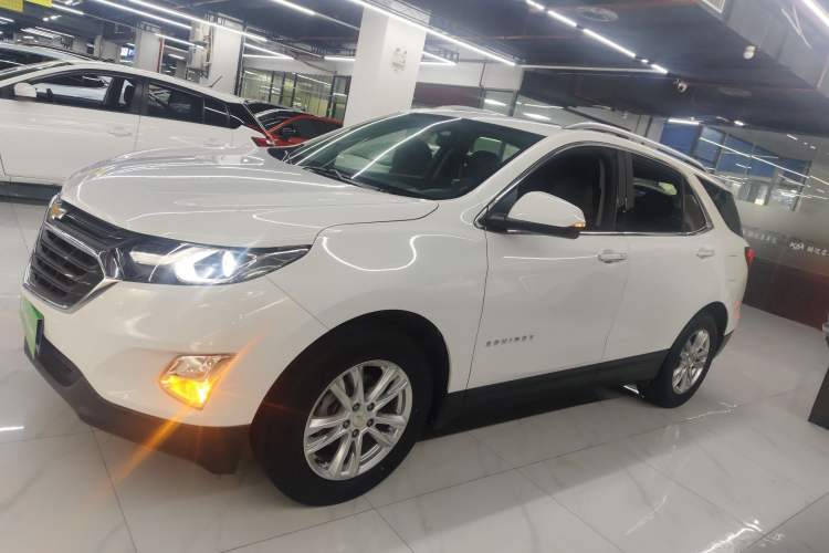 Used Chevrolet Equinox 2019 535T Automatic YuJie Edition China VI
