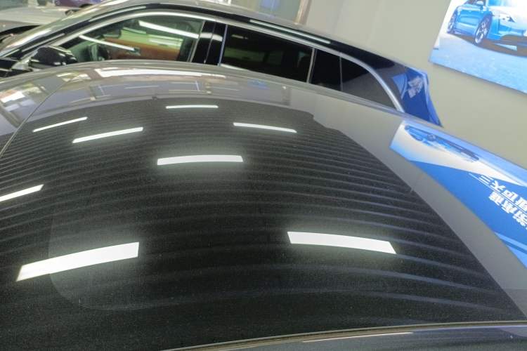 Used Tesla Model Y 2025 Rear-Wheel-Drive Version
