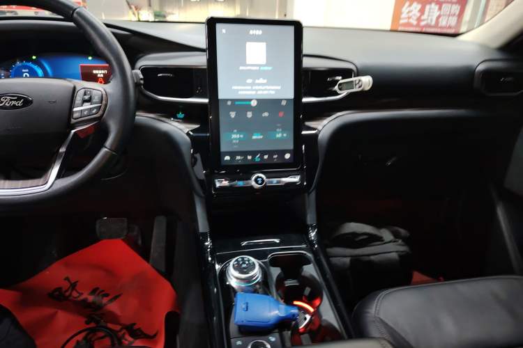 Used Ford Explorer 2020 EcoBoost 285 4x4 Titanium Edition 7-Seater