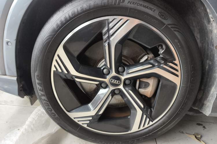 Used Audi Q4 e-tron 2023 40 e-tron Boundary Edition
