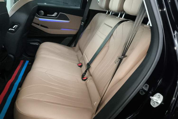 Used Chery Tiggo 8 L 2024 2.0T Two-Wheel Drive Luxury Edition 5 Seats