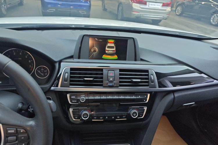 Used BMW 3 Series 2017 320Li Fashion Model
