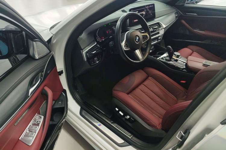 Used BMW 5 Series 2021 530Li Luxury Edition M Sport Package
