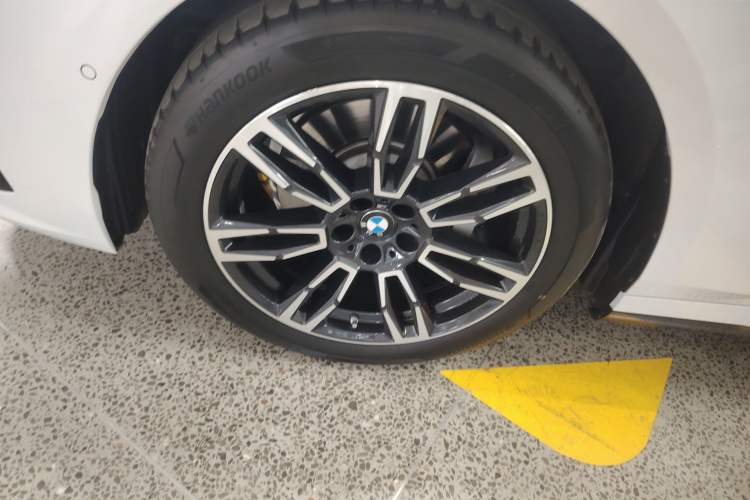 Used BMW 5 Series 2024 530Li Leading Model M Sport Package
