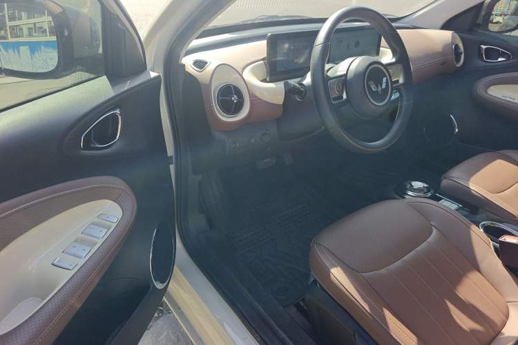 Used Wuling Bingo 2024 333 km Enjoyment Version
