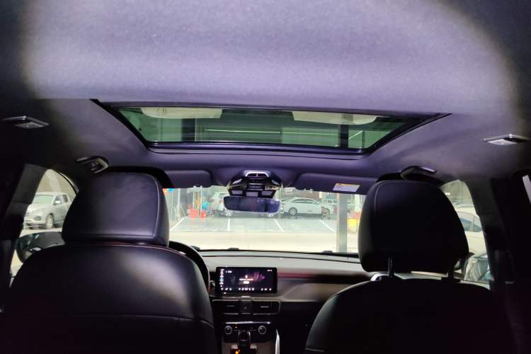 Used Geely Auto Coolray 2019 Sport Model 260T DCT Battle China V Standard
