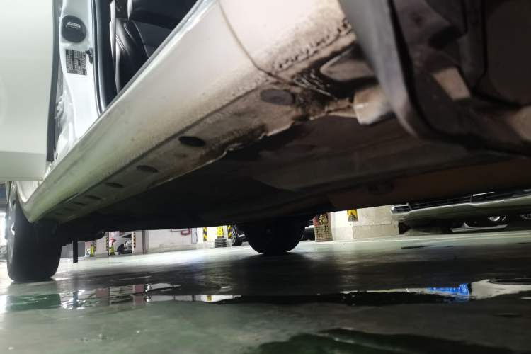 Used Toyota YARiS L 2017 1.5E CVT Dynamic Edition
